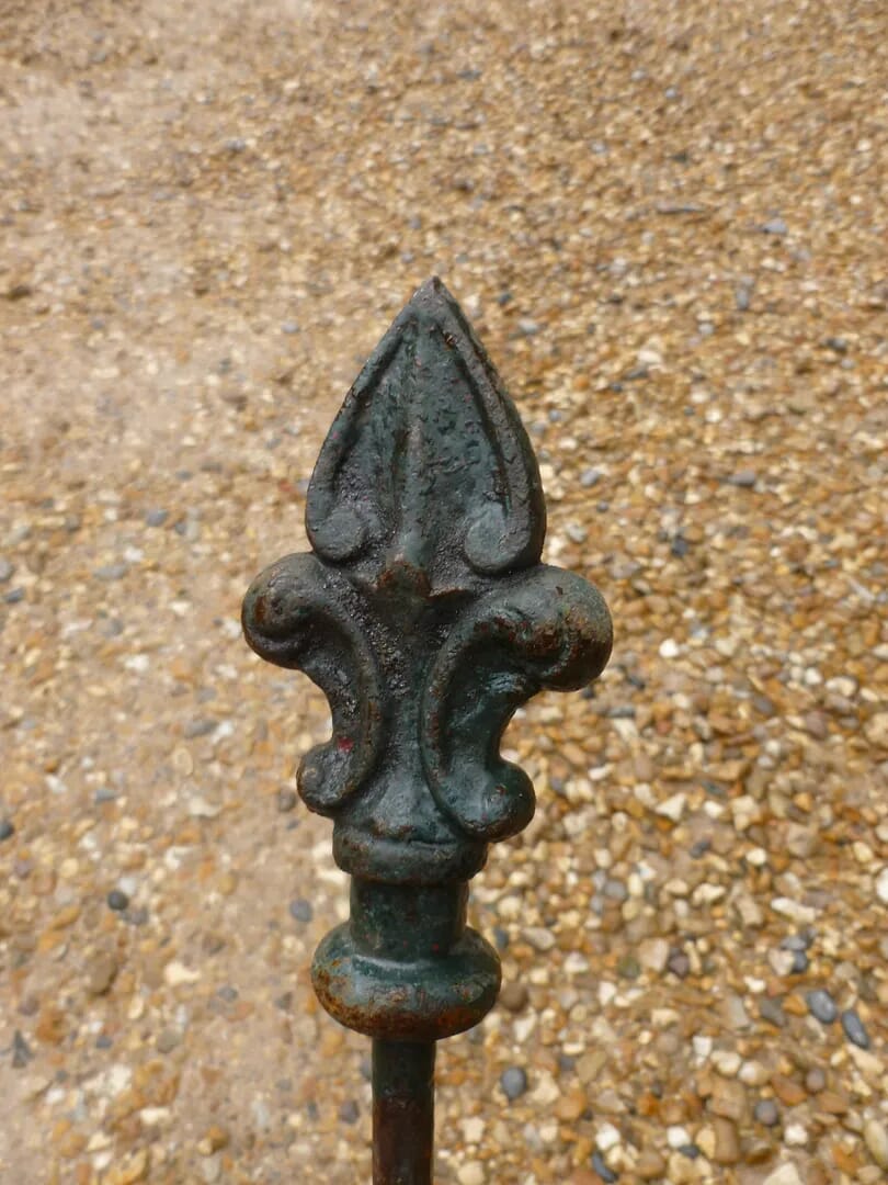 Set of 85 Antique Victorian Railings - Finials  - 6214