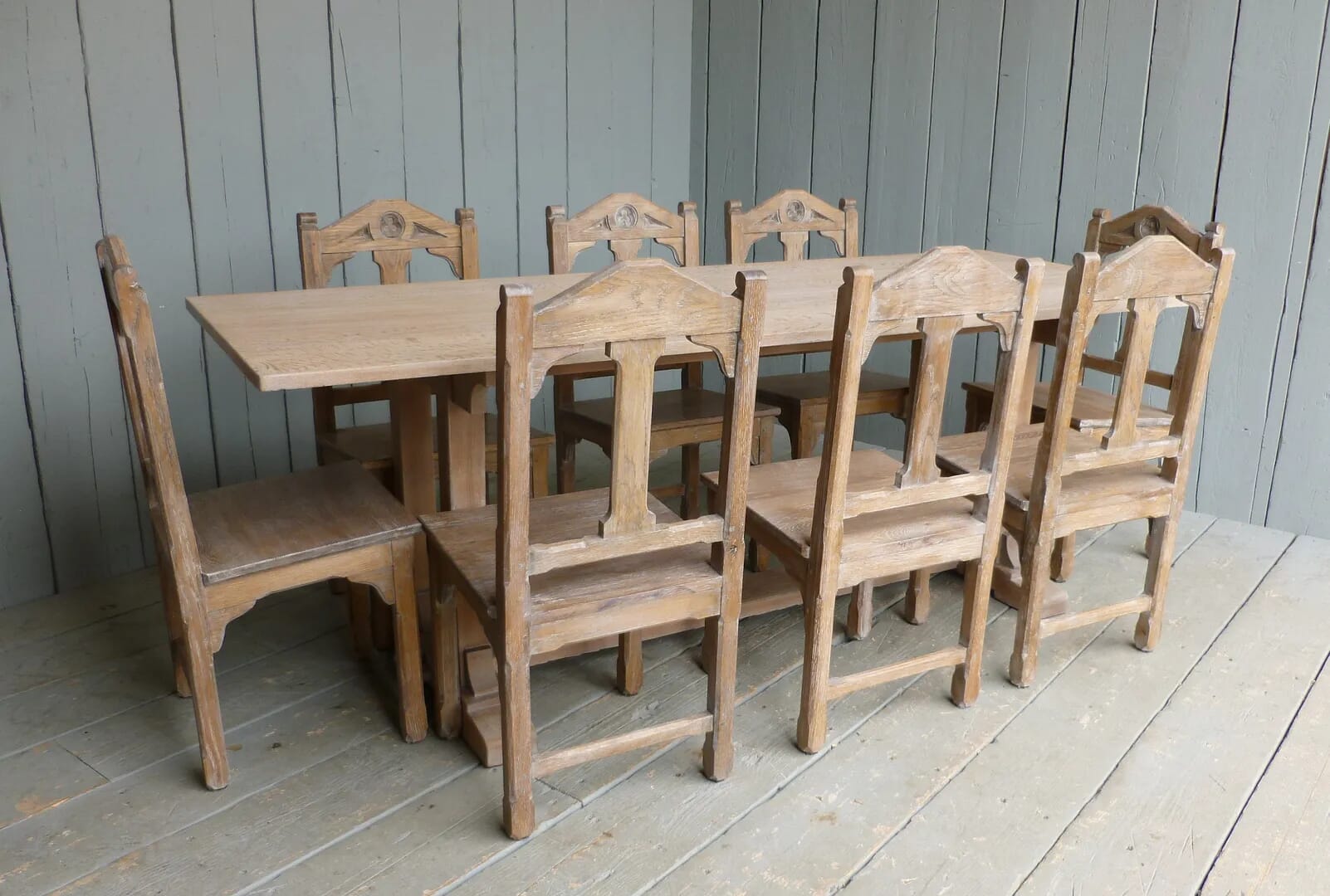 Set of 8 Worcester Cathedral Limed Oak Table and Chairs - vworc8tl