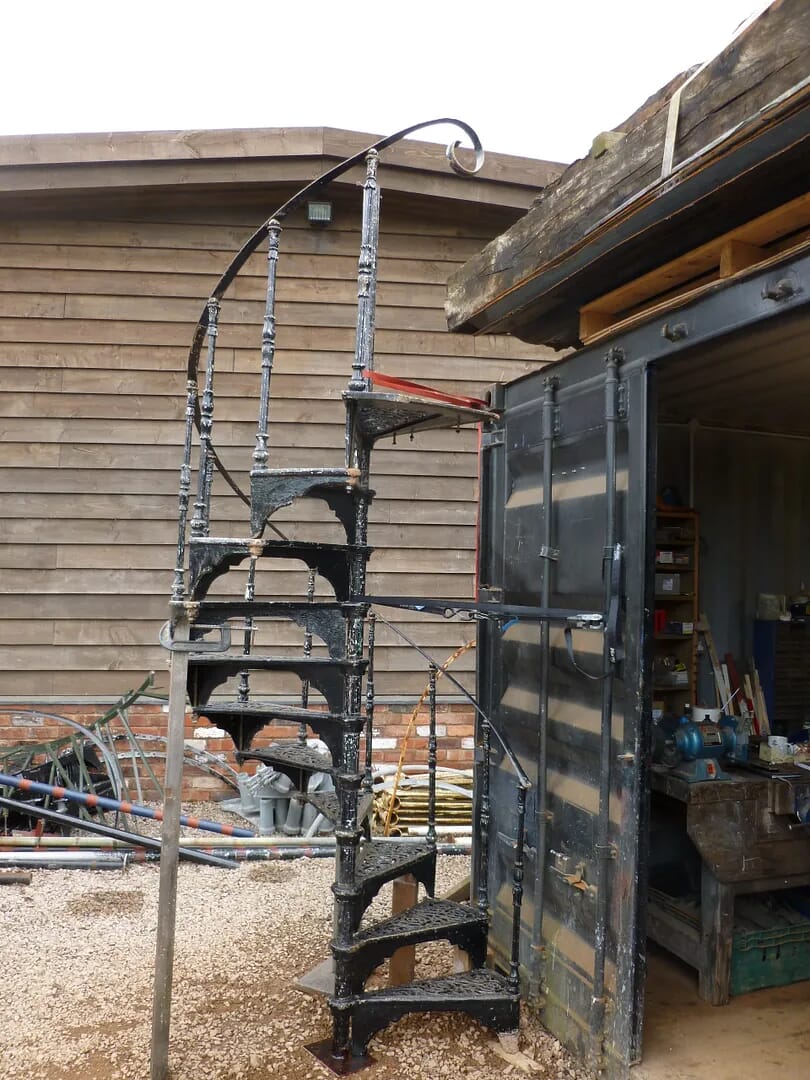 Antique Cast Iron Spiral Staircase with top handrail - 6184