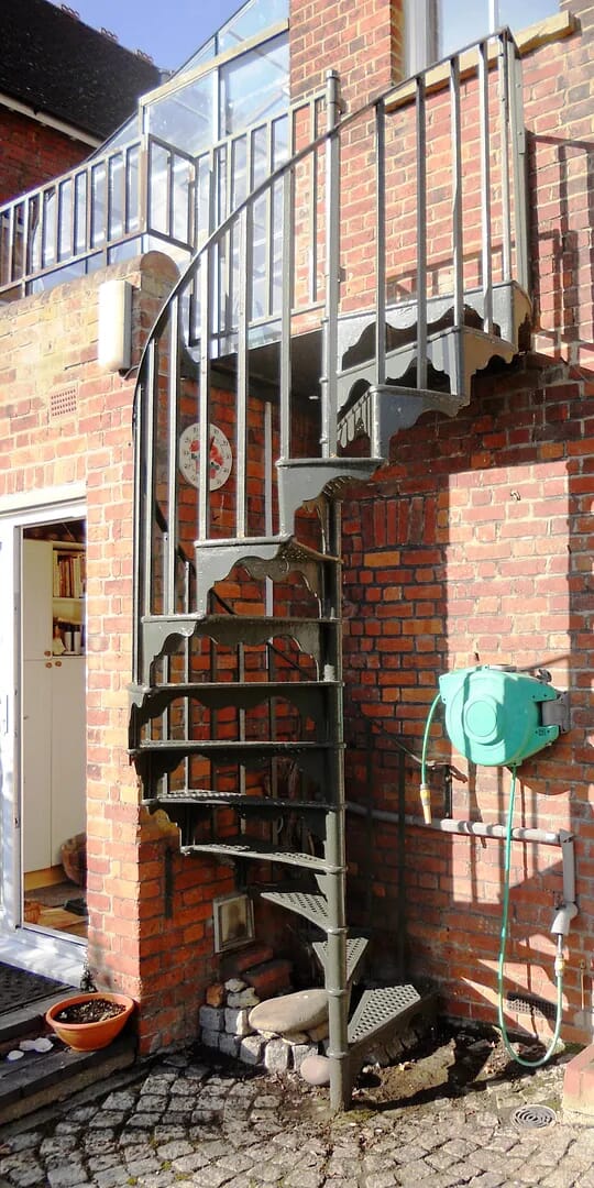 Antique Cast Iron Spiral Staircase with top landing and railings - 6066