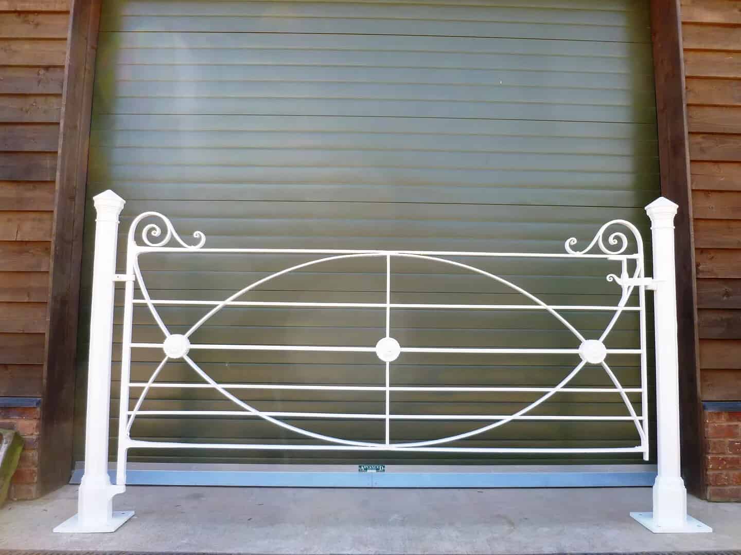 Reclaimed Wrought Iron Estate Gate and Cast Iron Posts