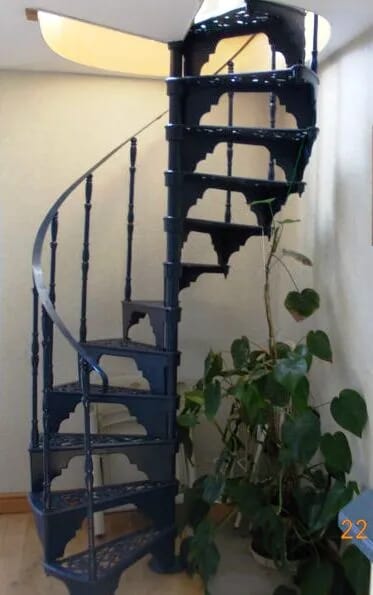 Reclaimed Cast Iron Spiral Staircase with 13 Steps - 6166