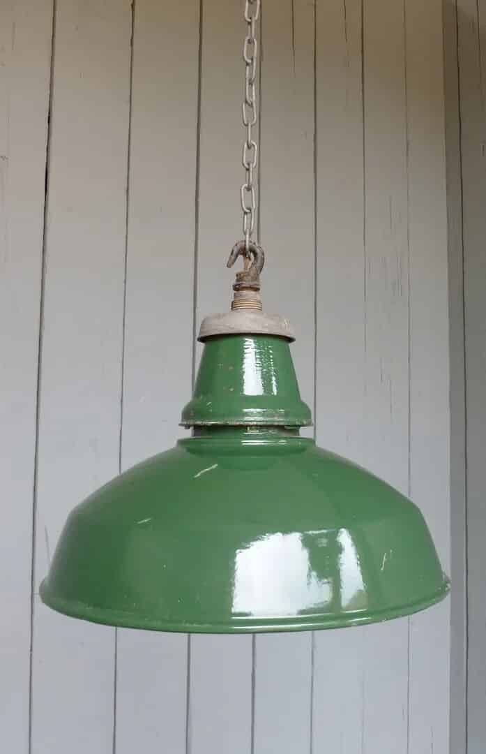 Enamelled Warehouse Light Fitting