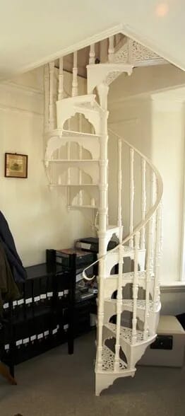 Reclaimed 13 Step Cast Iron Spiral Staircase - 6436