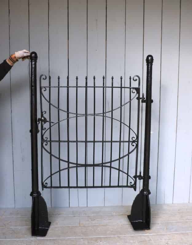 Arts and Crafts Pedestrian Gate and Pair of Posts