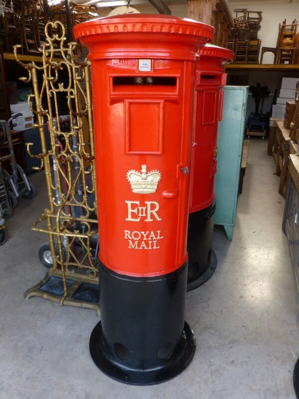Reclaimed Original ERII Cast Iron Pillar Box  - V2364