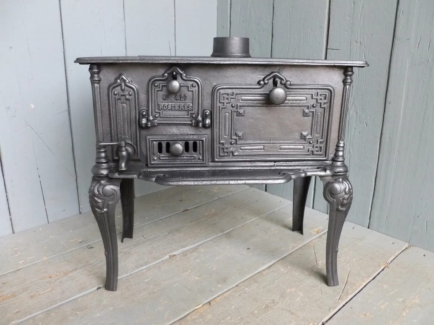 Cast Iron Antique Reclaimed Kitchen Range or Stove - 6099