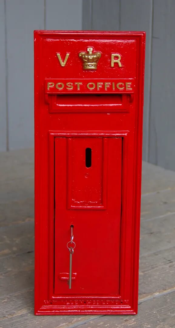 Antique VR Wall Mounted Post Box - 5910