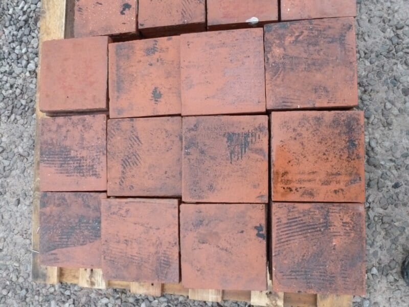 Pallet of 117 Victorian Quarry Floor Tiles - 6100