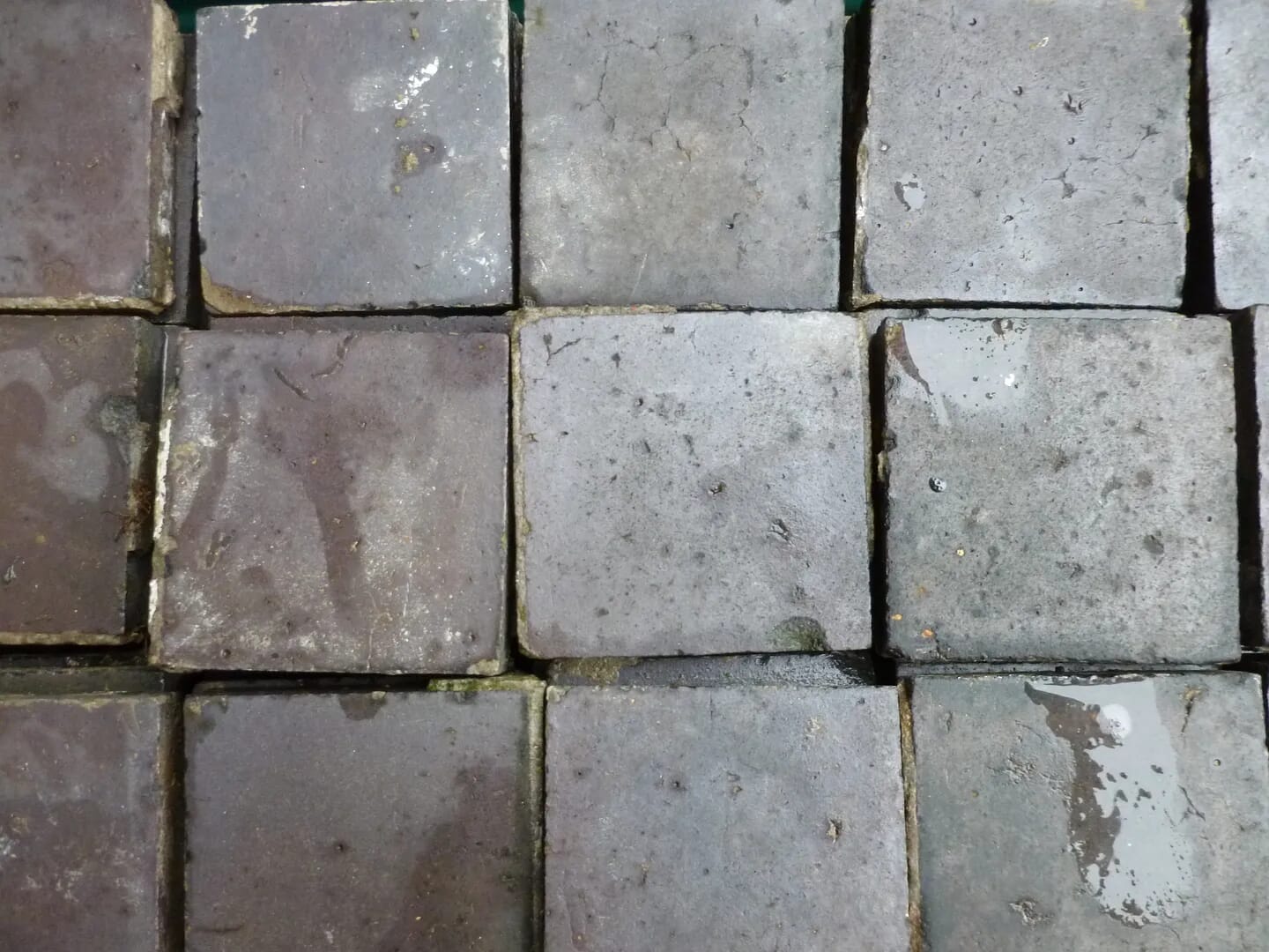 Pallet of 99 Victorian Quarry Floor Tiles - 6540