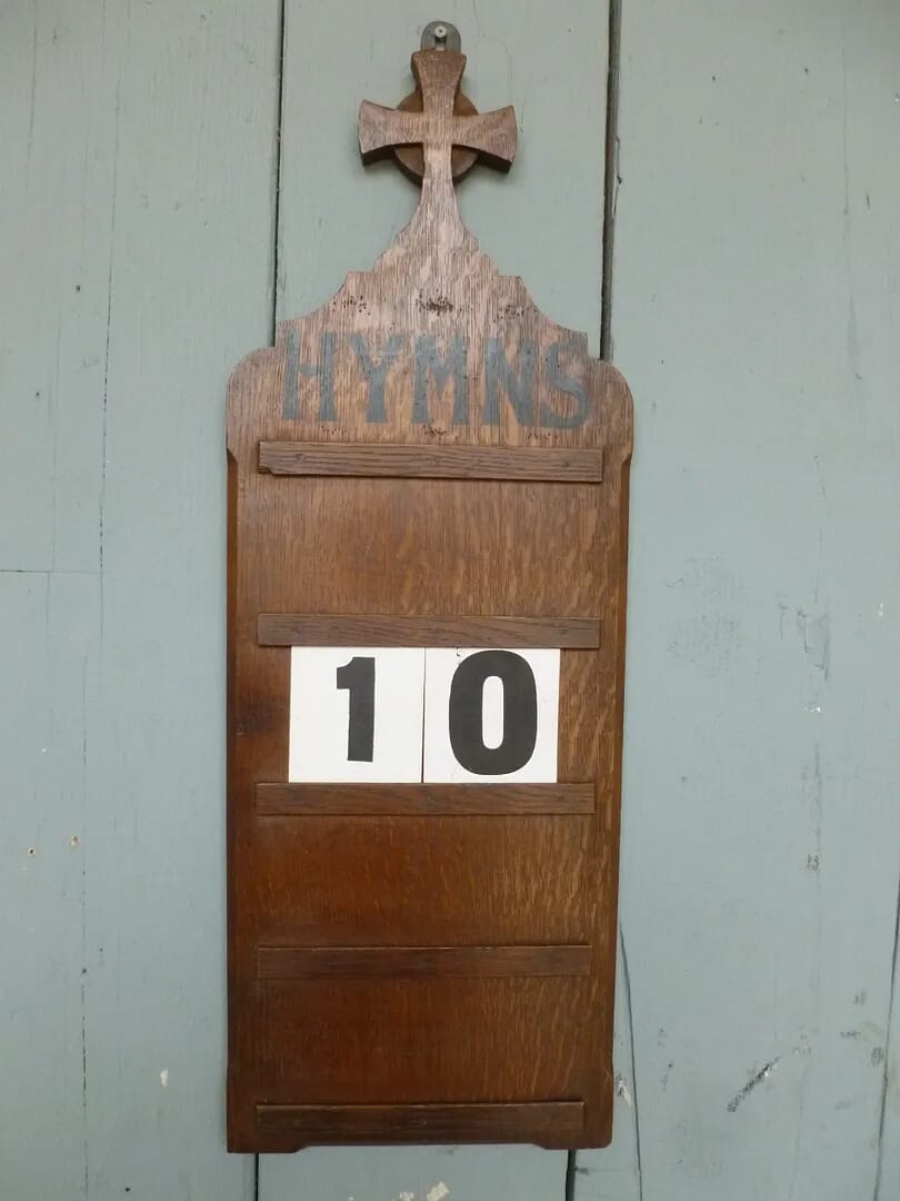 Antique Oak Church Hymn Board & Numbers - 6557