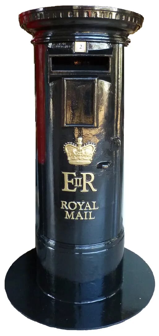Reclaimed Royal Mail Original Cast Iron Pillar Box  - 6572