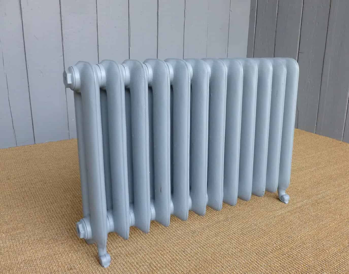 Carron Duchess Radiator - 12 Sections Long - 590mm Tall x 175mm Deep