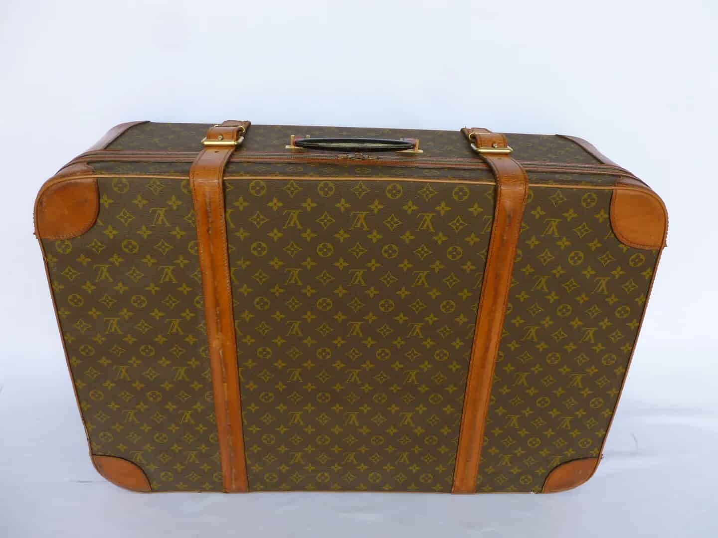 Excellent Original Louis Vuitton Suitcase