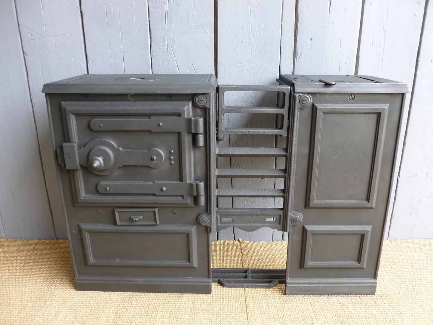Antique Built In Kitchen Range
