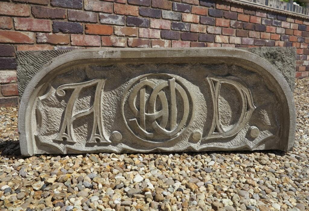 Hand Carved Buff Coloured Date Stone 1901 - 6850