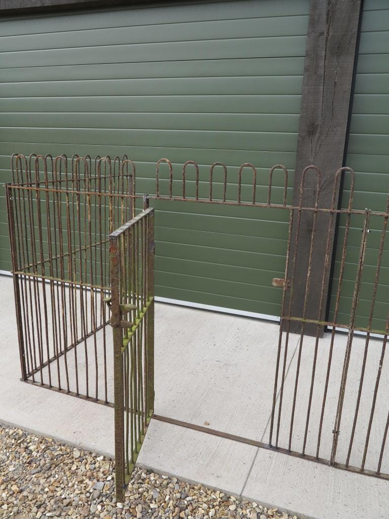 Antique Victorian Wrought Iron Dog Kennel - 6897