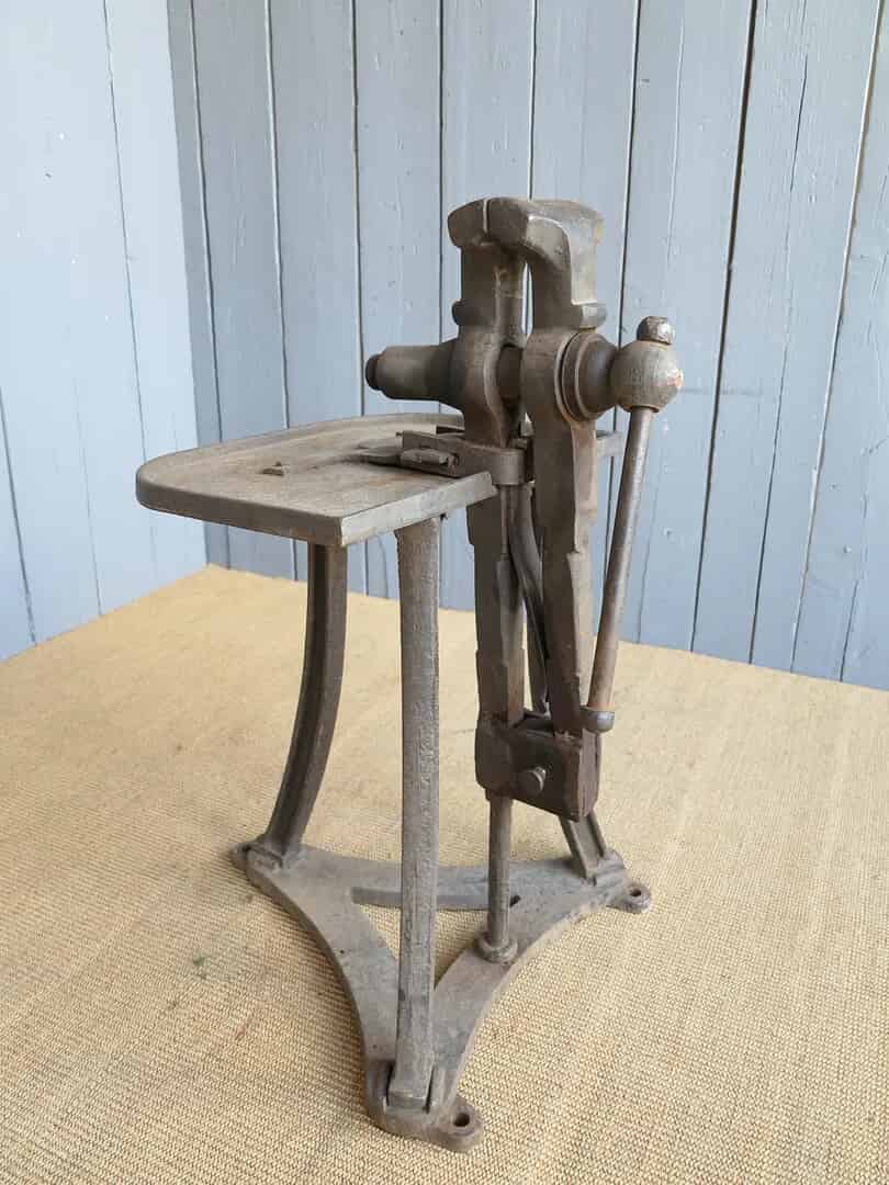 Antique Iron Vice