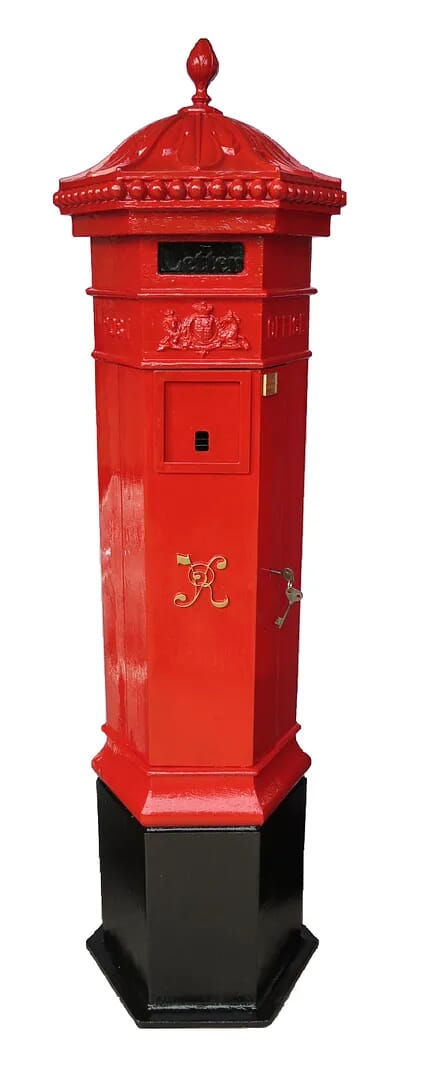 Royal Mail Cast Iron VR Penfold Pillar Box - V3180C