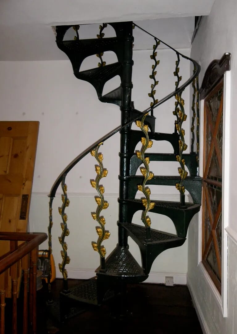 Decorative Cast Iron Spiral Staircase - 7366