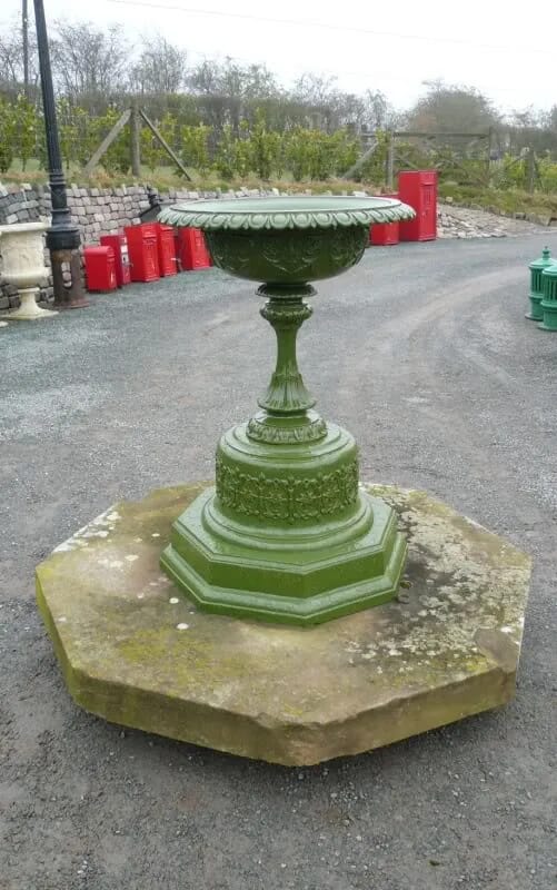 Original Victorian Cast Iron Fountain/Urn Circa 1870 - 2986