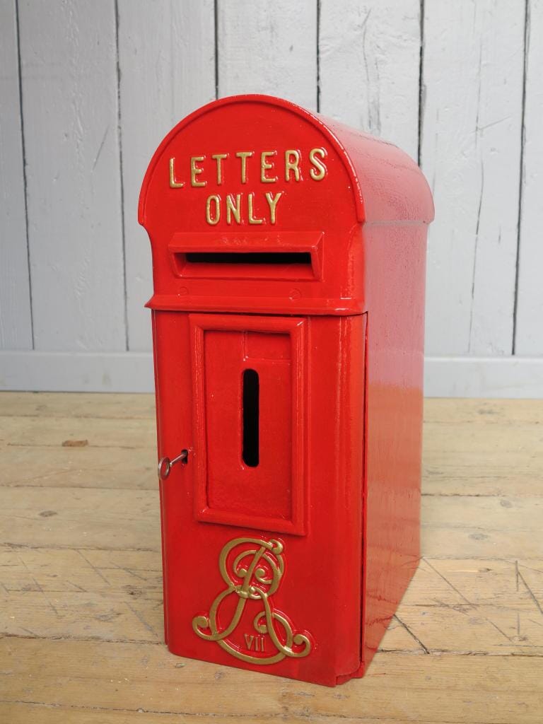 Original Pole Mounted Post Box - 7373
