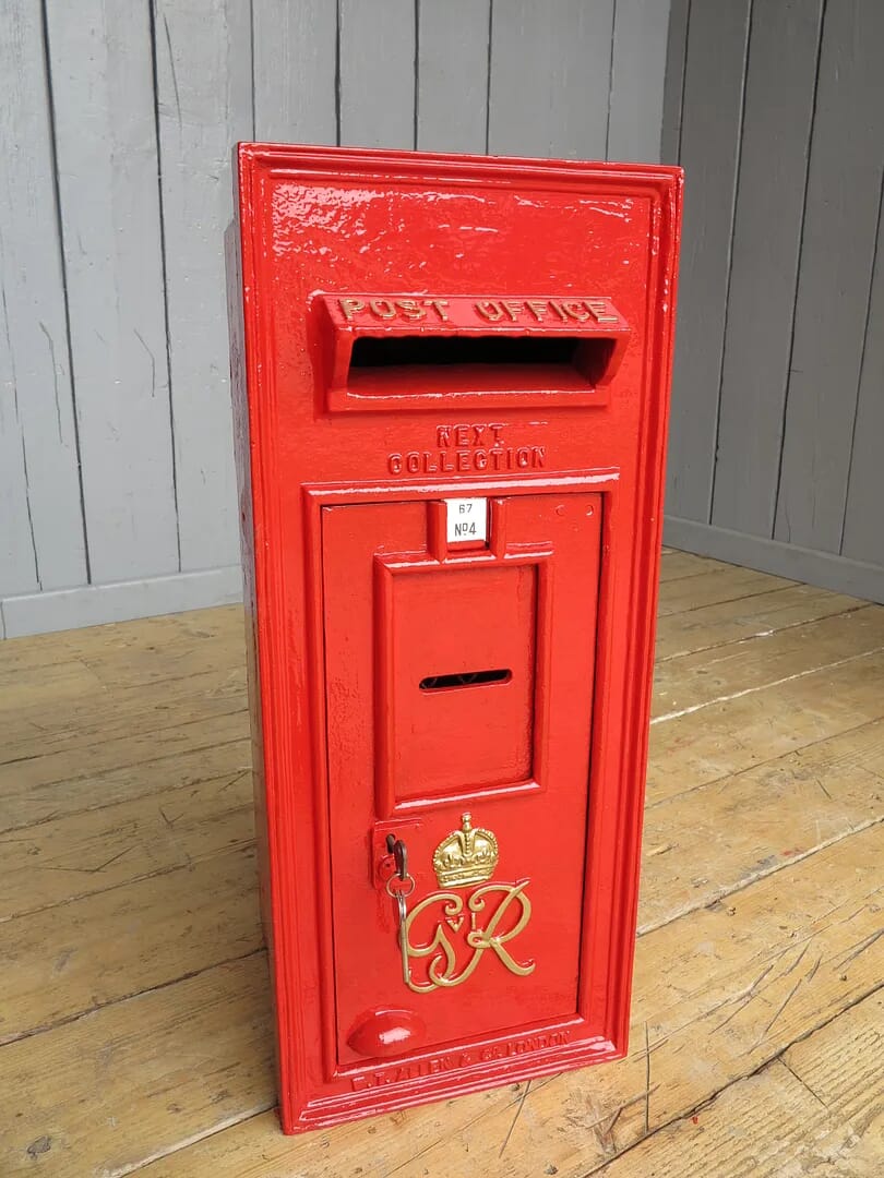 George VI Wall Mounted Post Box - 7441
