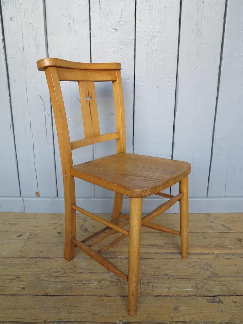 Church Chairs With No Bible Backs - 7596