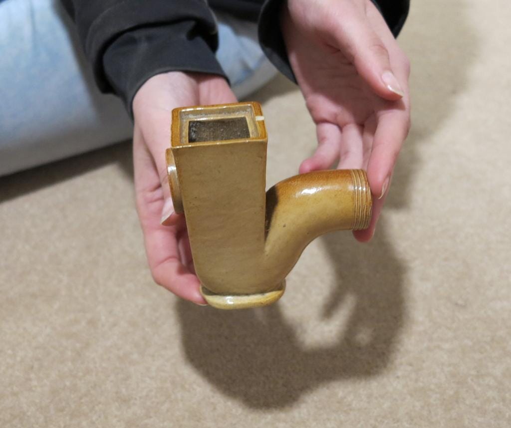 Miniature Lambeth & Doulton Square Gullie - Underground Clay Pipe  - 7560