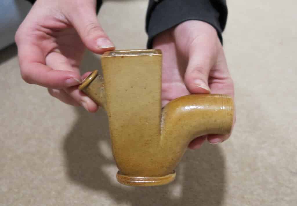 Primary Image - Lambeth & Doulton Miniature Square Gullie - Underground Clay Pipe