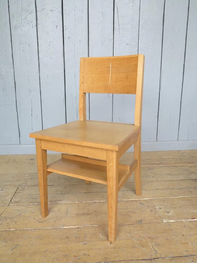Classic Style Church Chairs With Crosses - 7641
