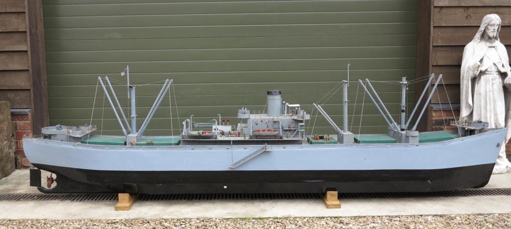 Remote Controlled Liberty Warship - 6930