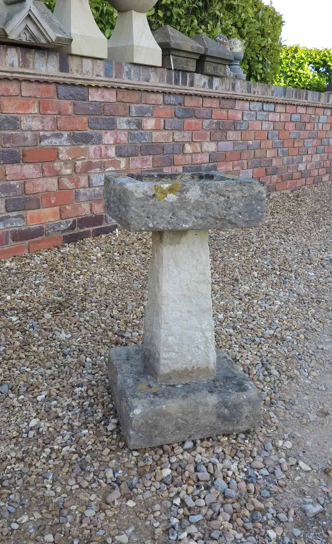 Garden Vintage Stone Birdbath