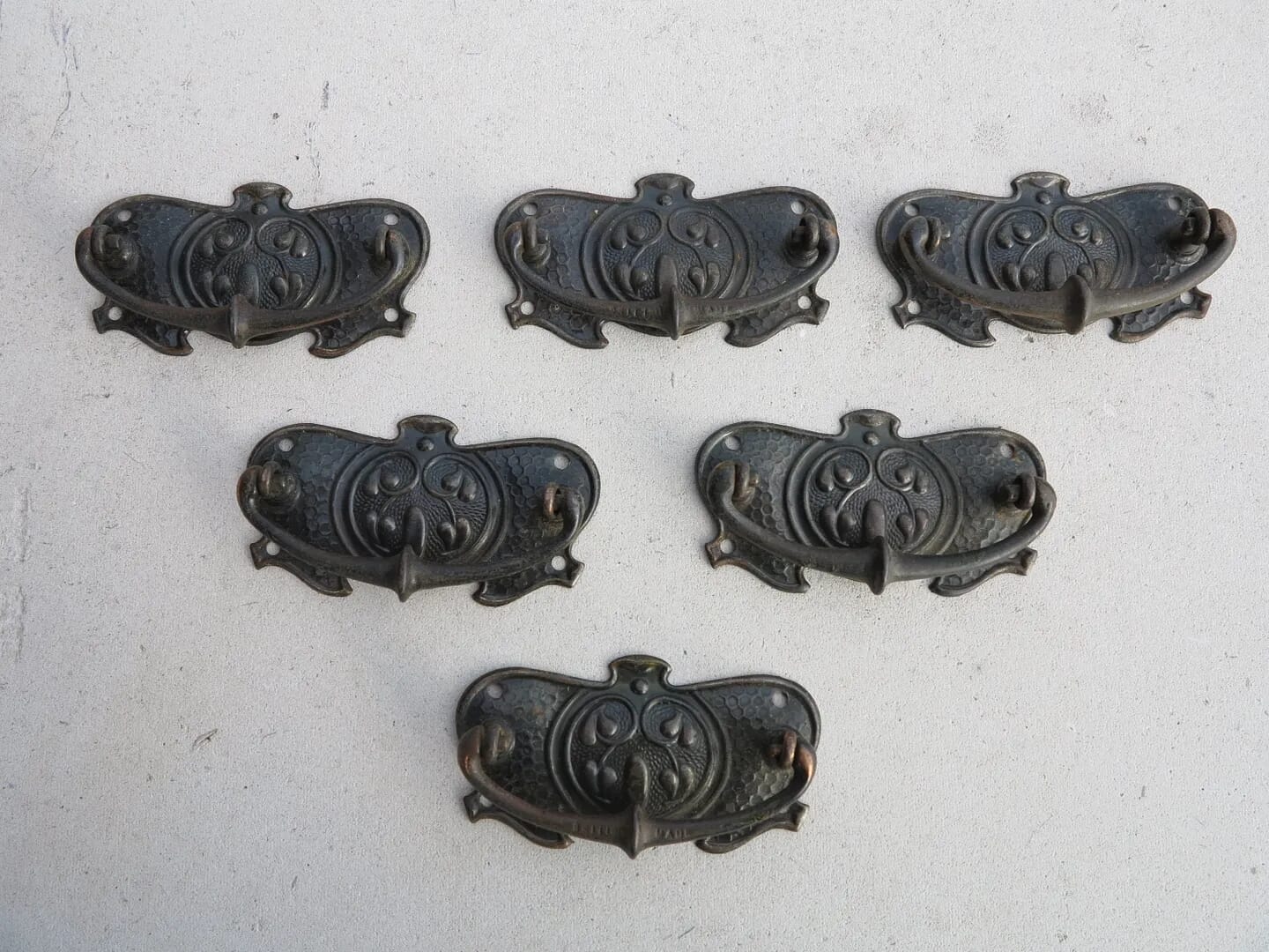 Set of 6 Art Nouveau Drawer Handles - 7750