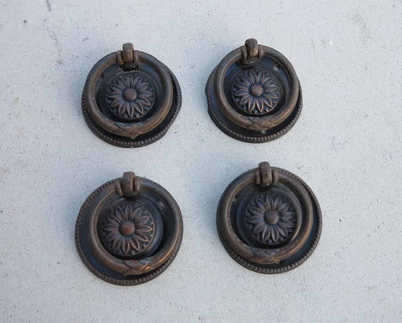 Set of 4 Copper Round Drawer Handles With Flower Design