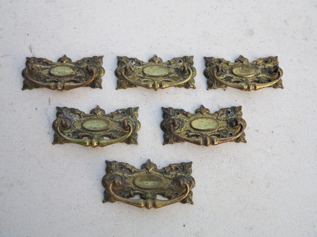 Set of 6 Brass Handles for Drawers & Cupboards - 7769