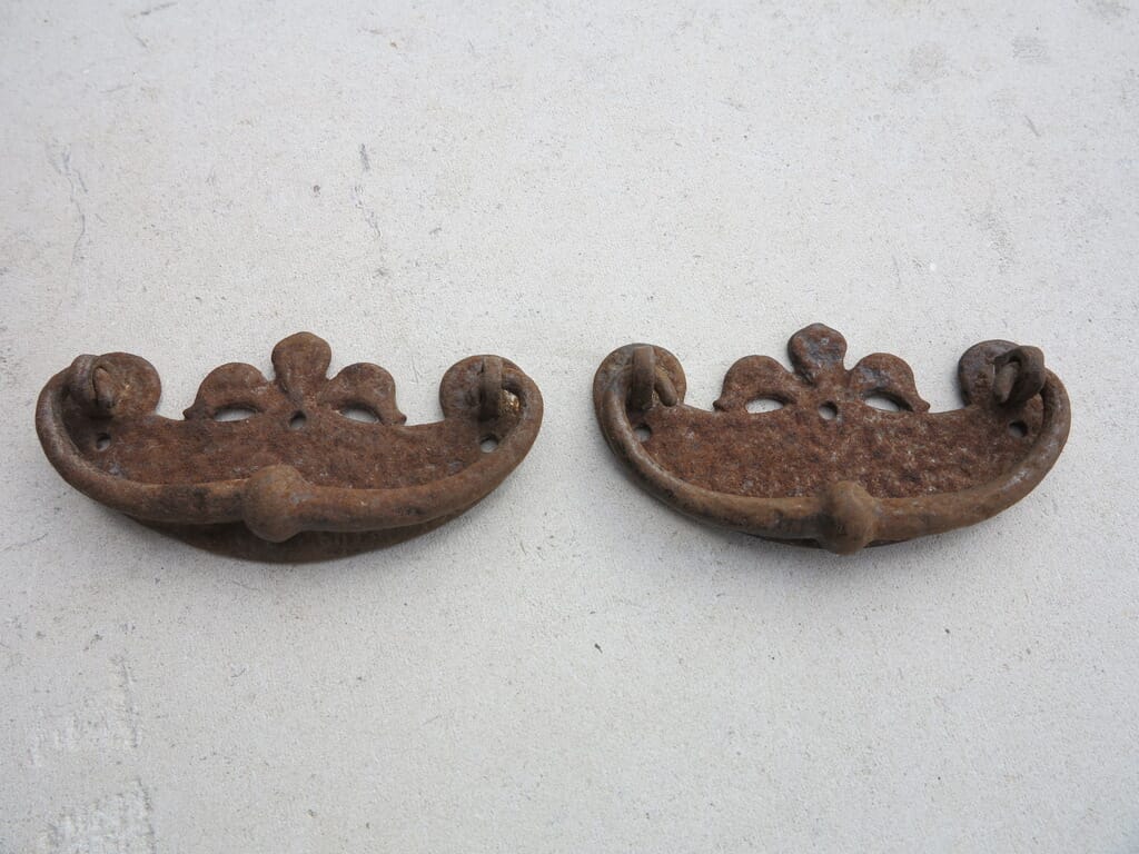 Pair of Iron Drawer & Cupboard Handles - 7782