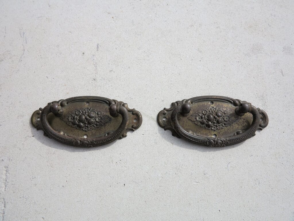 Pair of Brass Oval Cupboard Handles - 7784