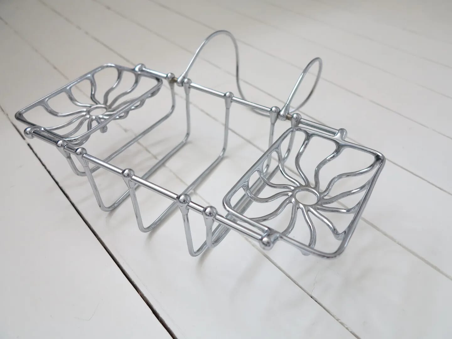 Chrome Victorian Bath Accessories Holder - 7826