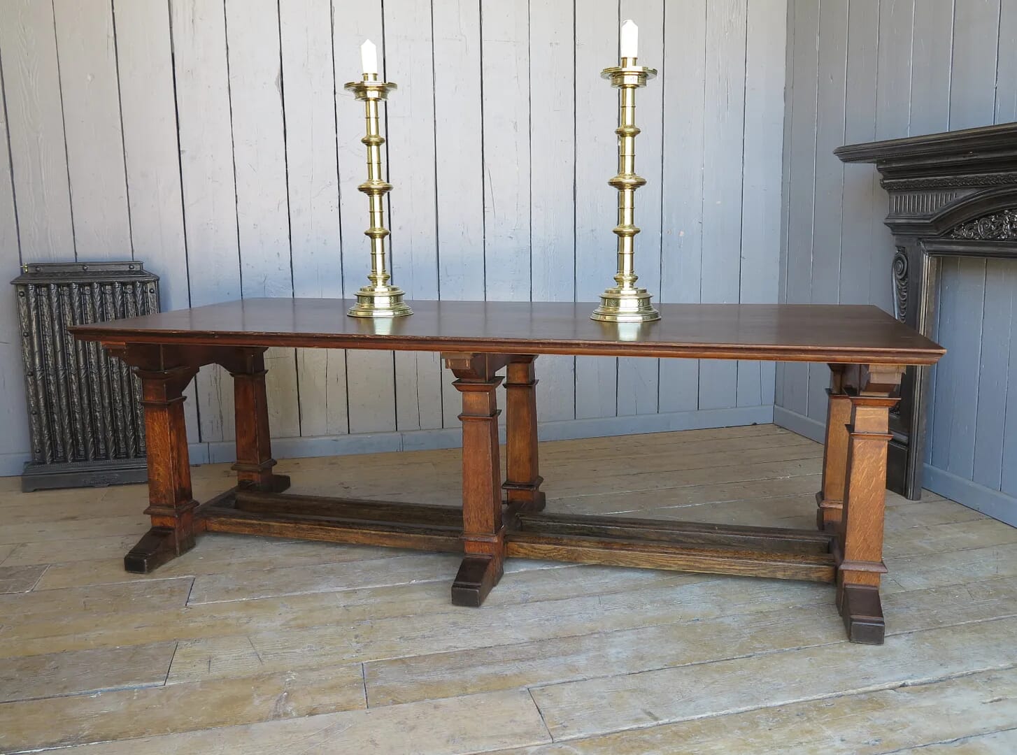Arts & Craft's Solid Oak 6 Leg Trestle Table - 7838