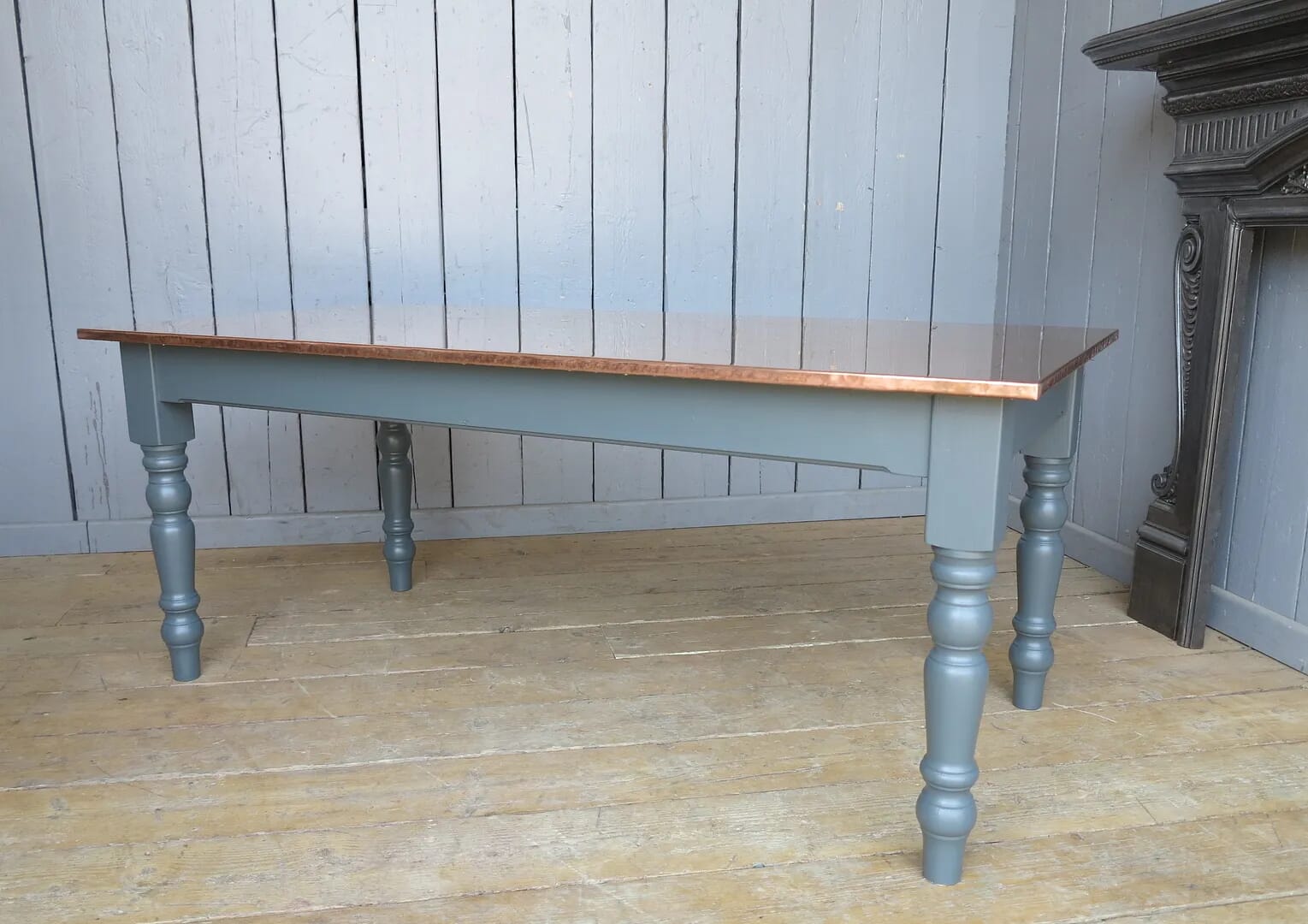 Natural Copper Table With Turned Legs - 7851