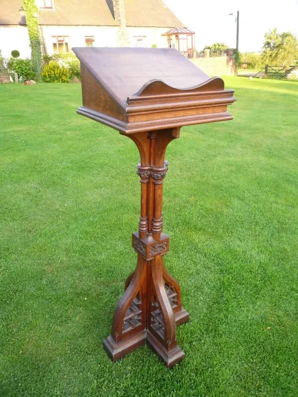 Original Victorian Oak Gothic Church Lectern - 3519
