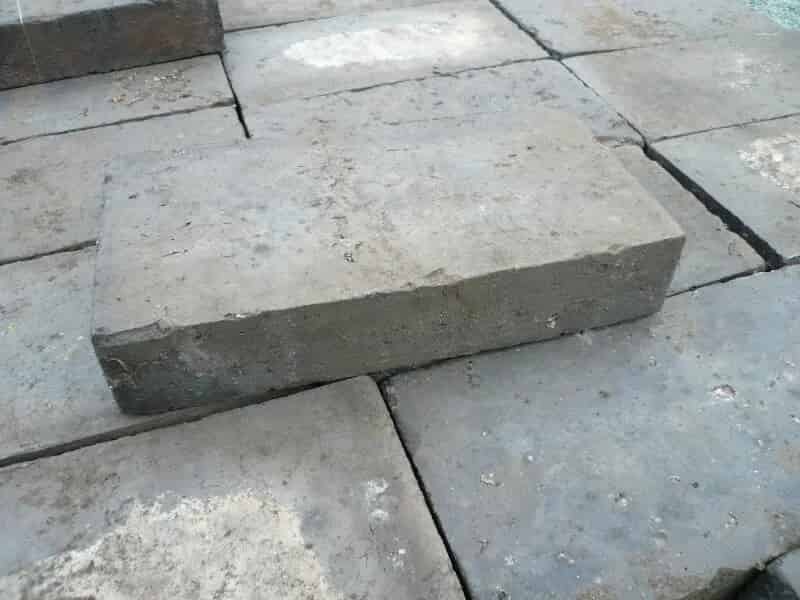 160 Original Victorian 10 x 5 Blue Stable Pavers