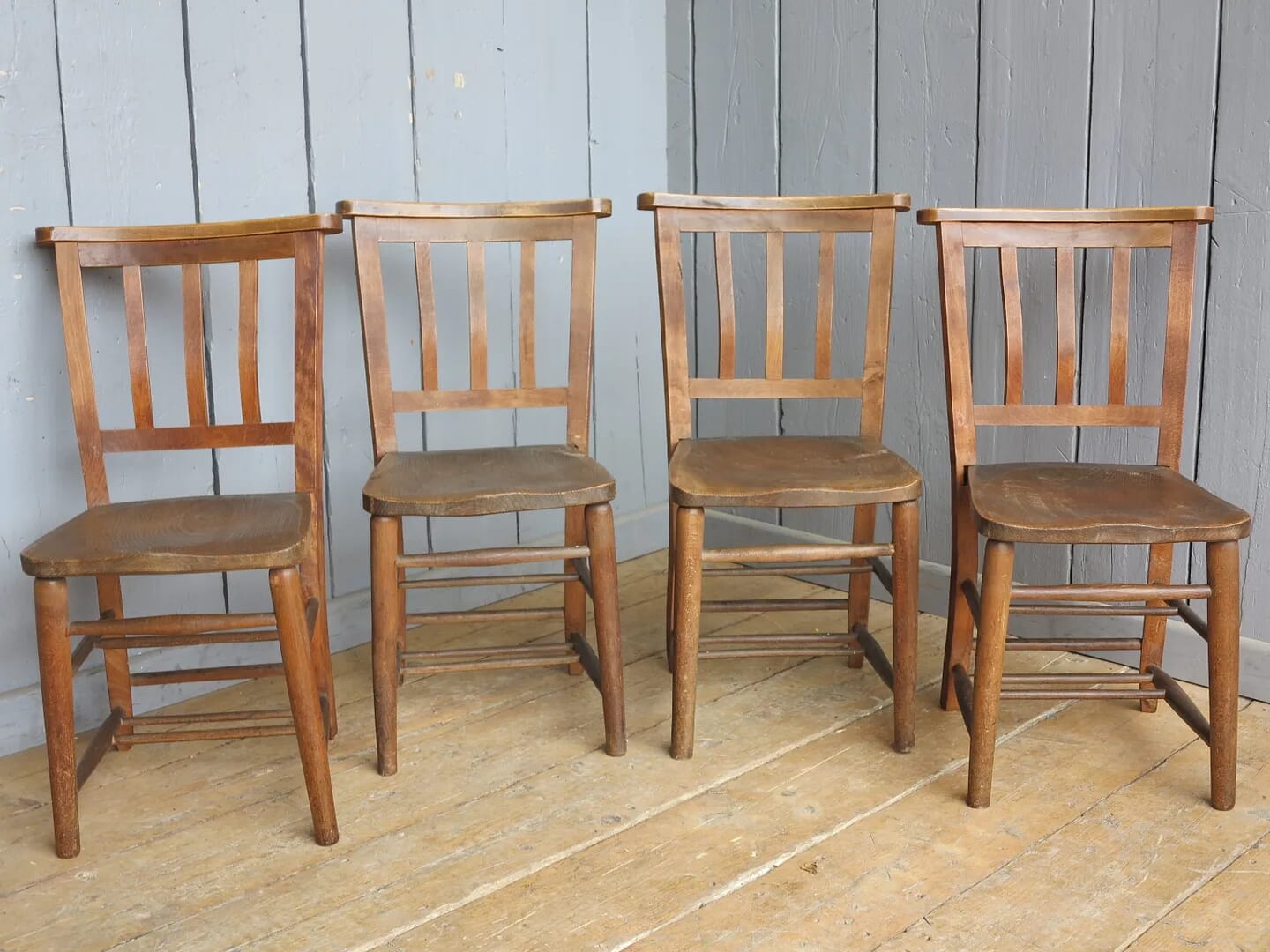 Set of 4 Antique Kitchen / Dining Room Church Chairs - 7986