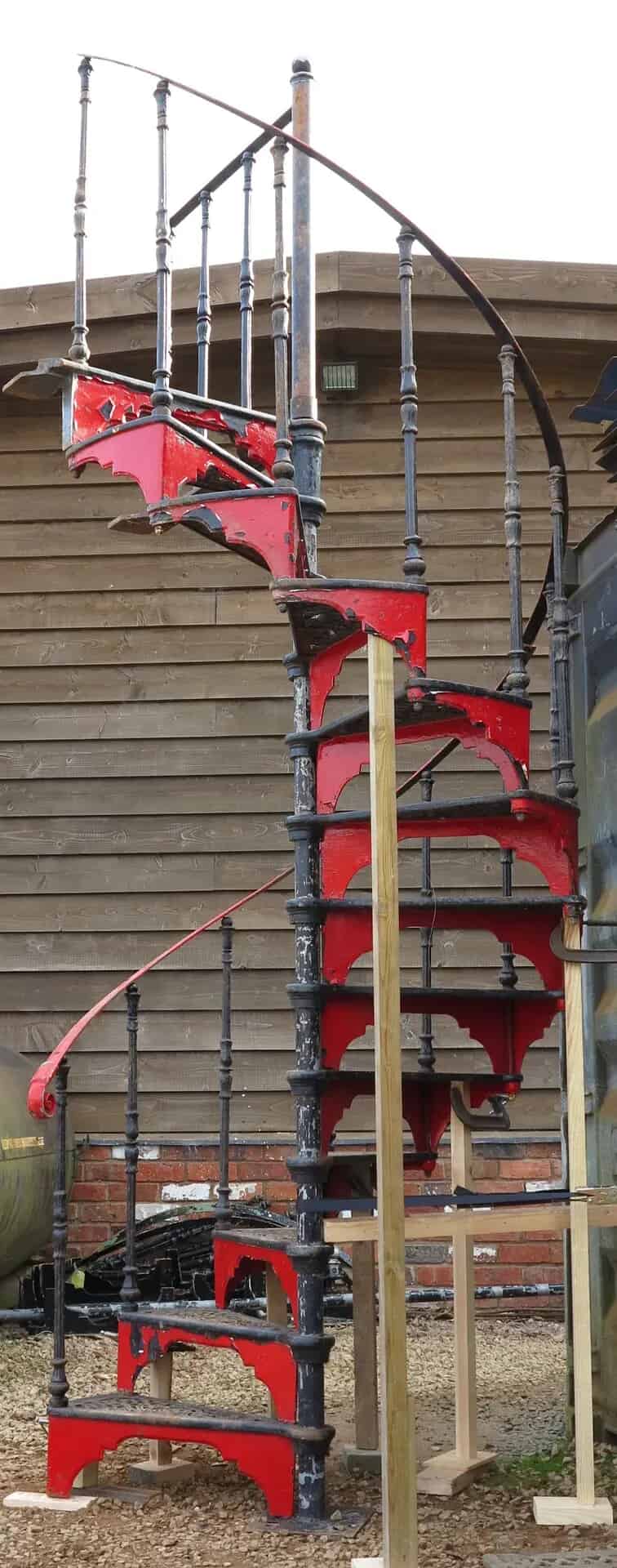 Cast Iron Black & Red Spiral Staircase with Landing Plate & Balcony Rails