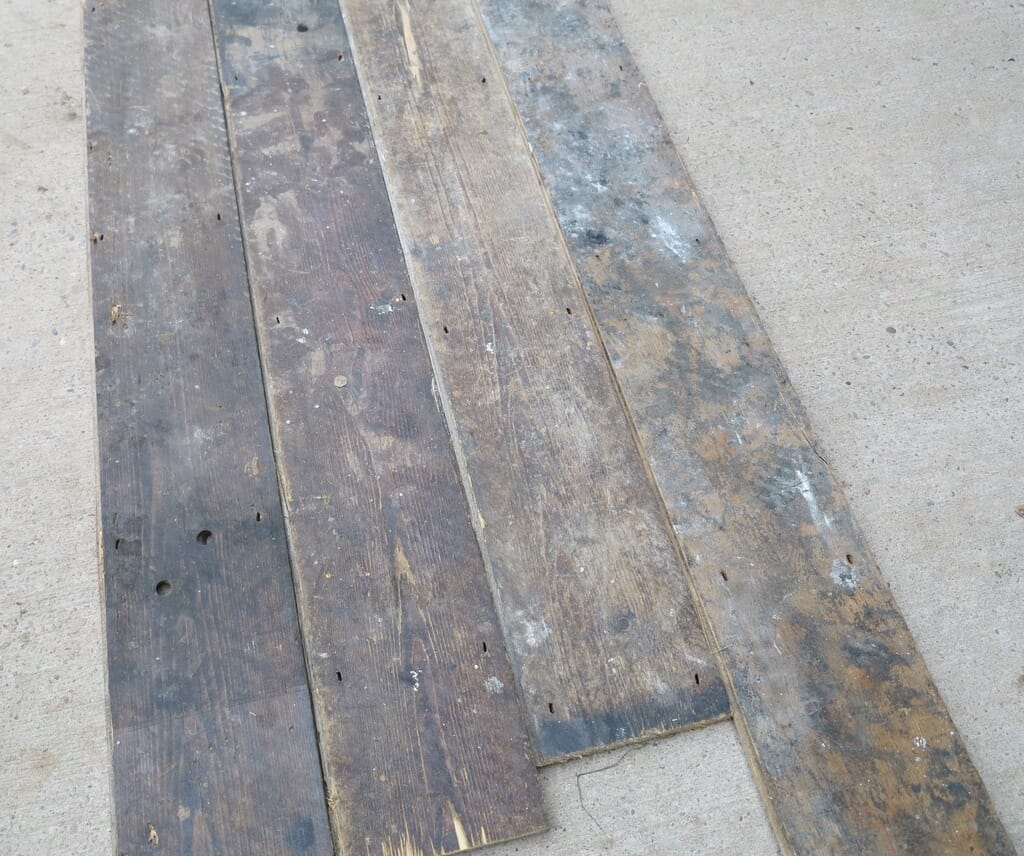 Reclaimed Antique Pine Tongue & Groove Floorboards  - 8016