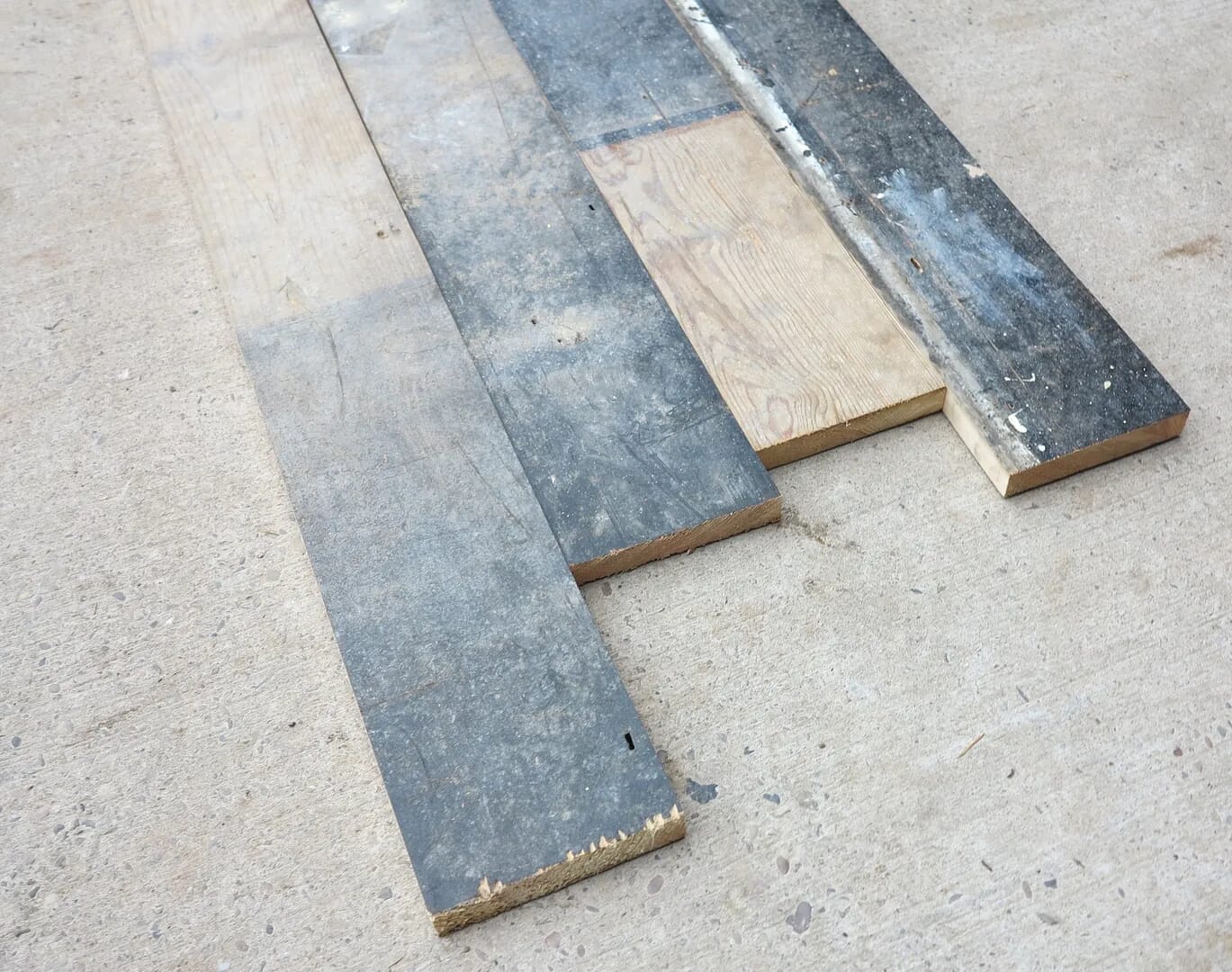 Antique Pine Square Edged Floorboards 5" Wide - 8018