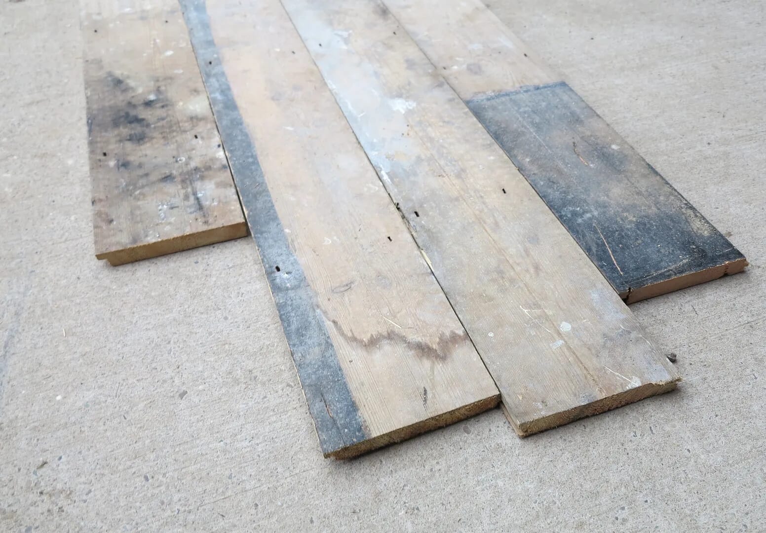 Antique Pine Tongue & Groove Edged Floorboards  - 8019