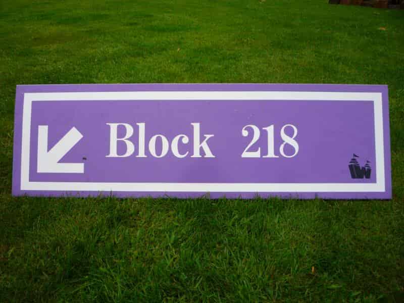 Wembley Memorabilia Purple On White Sign