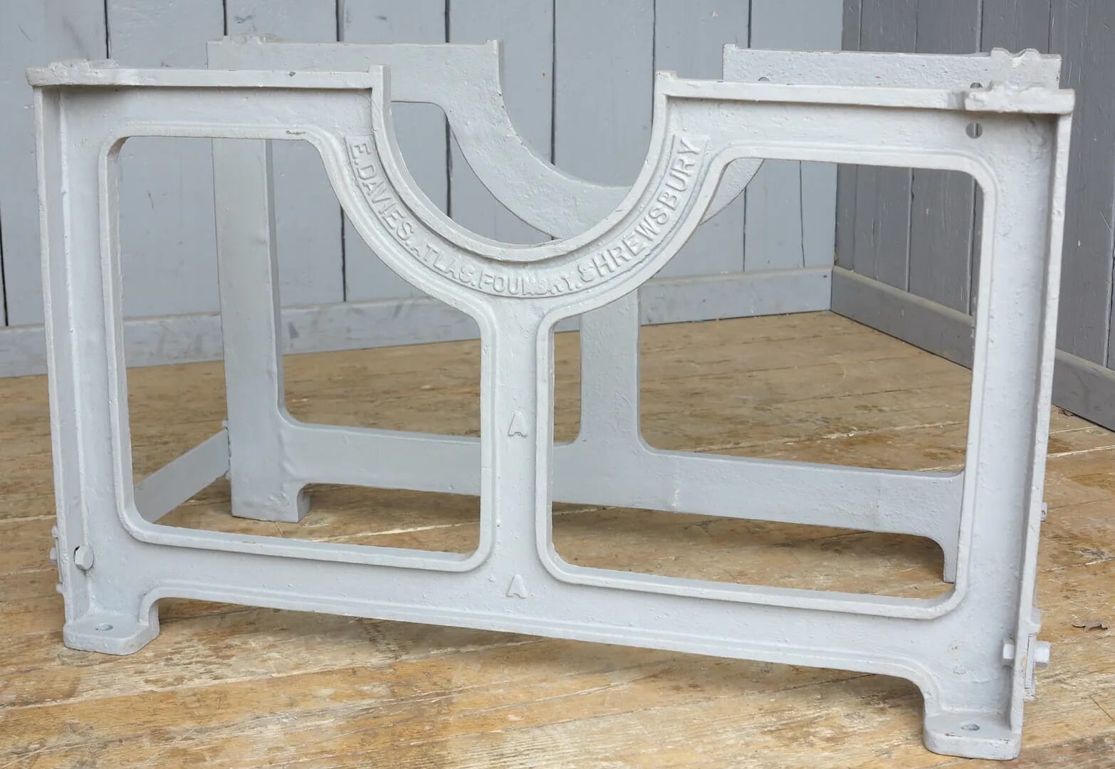 Large Antique Reclaimed Cast Iron Table Base - 8066